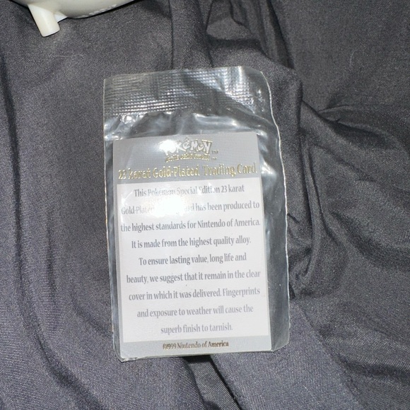 23k gold plated trading card//FINAL PRICE AND NEEDS TO BE SOLD ASAP! - Picture 6 of 6